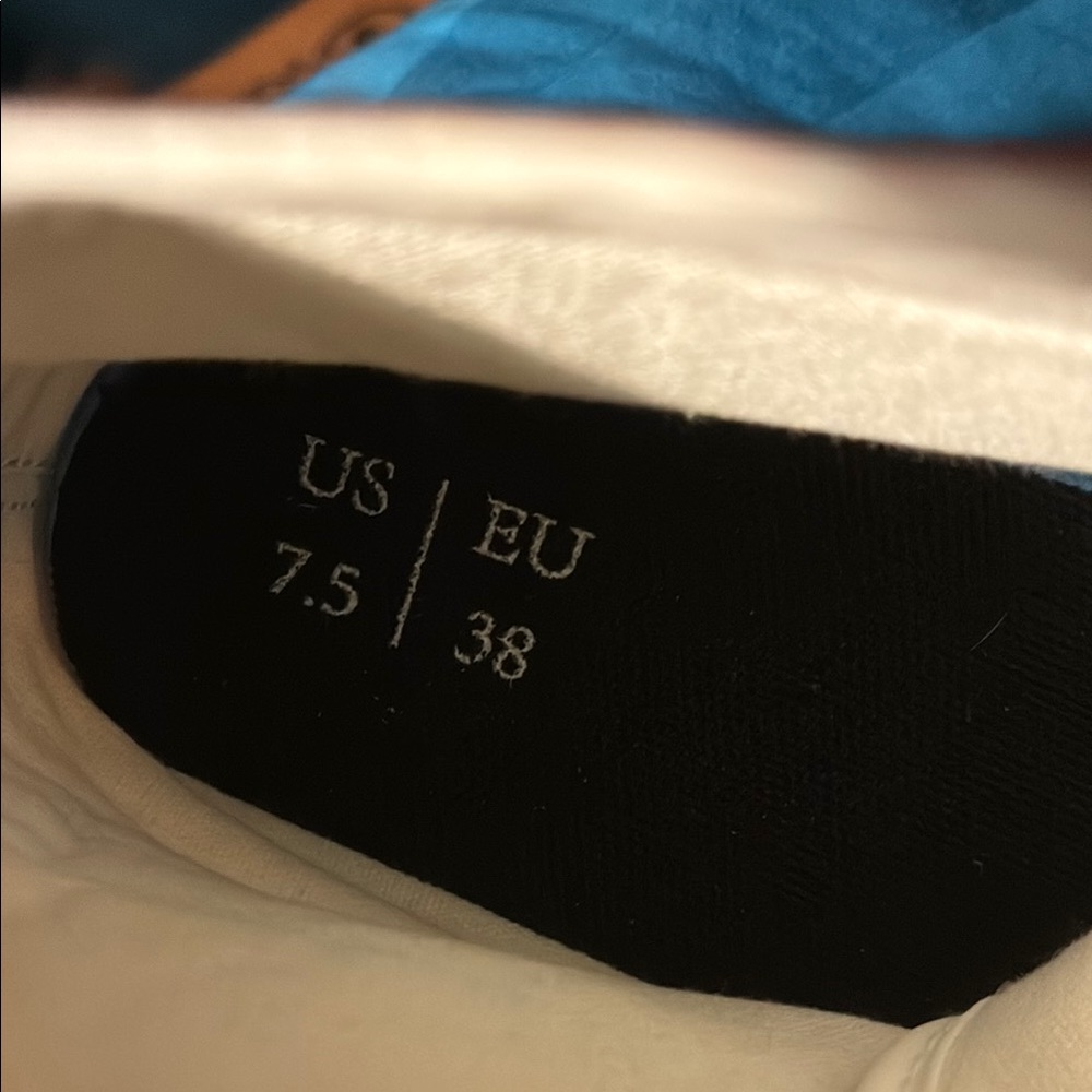 San Antonio Spurs high top sneakers Brand NEW! - Picture 7 of 8